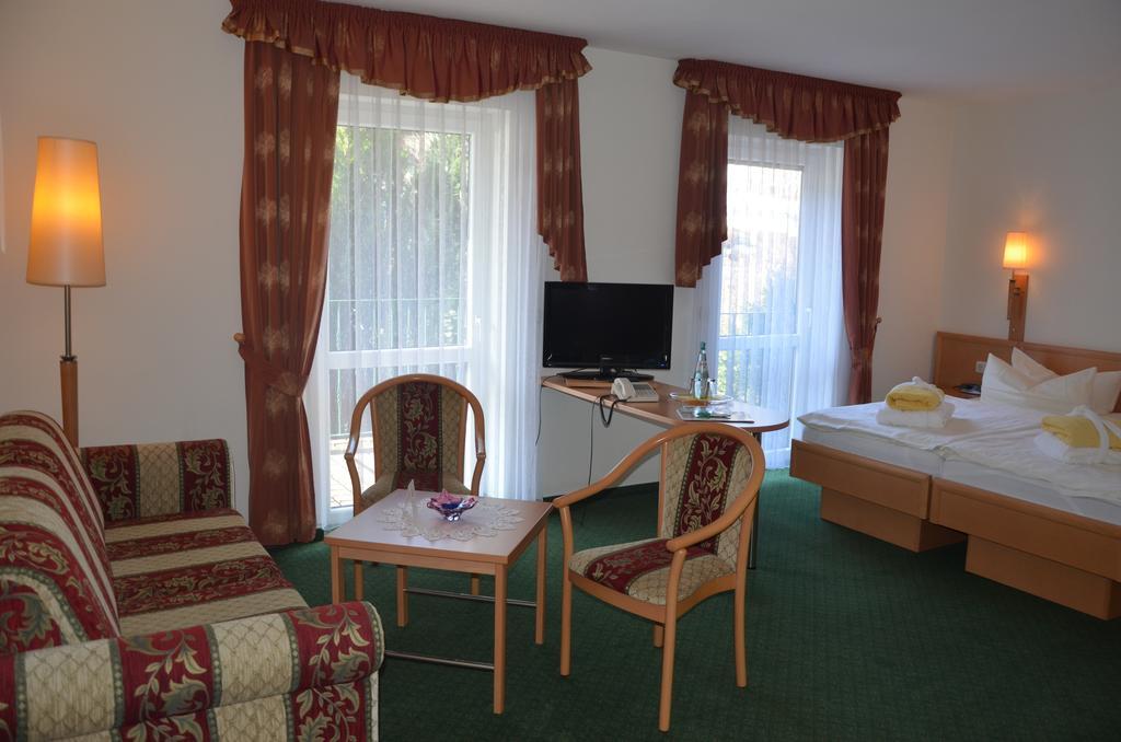 Landhotel Rittersgruen Breitenbrunn  Exteriér fotografie